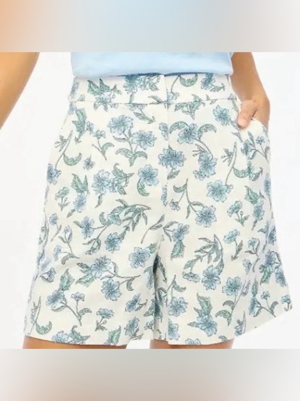 J.Crew White Blue Floral Print
Elastic Back Linen Blend Pleated
Shorts Sz 6